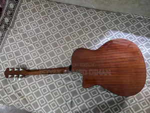 Takla M520 Semi Top Solid Acoustic Guitar
