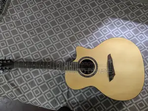 Takla M520 Semi Top Solid Acoustic Guitar