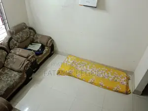 মহিলা চাকরিজীবী অথবা স্টুডেন্ট এর জন্য সাবলেট ভাড়া