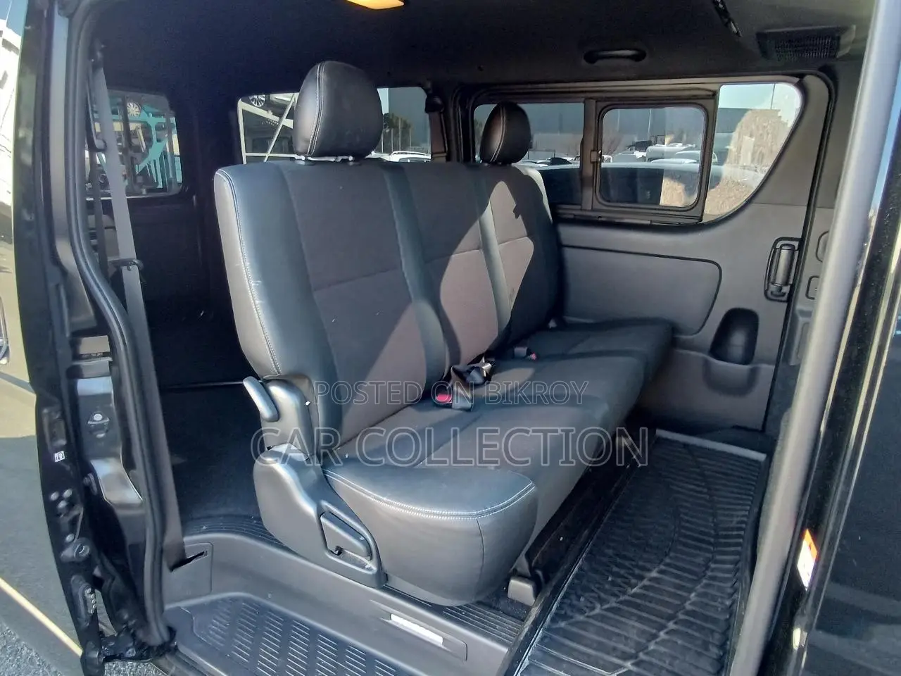 Toyota Hiace SUPER GL, BLACK 2023