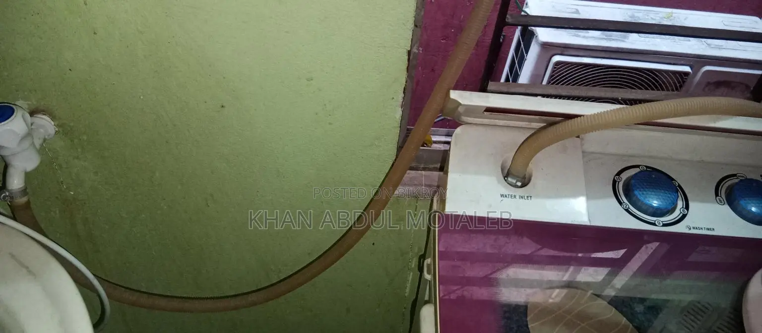11kg Semi-Automatic Washing Machine for Sale.