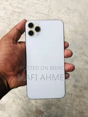 Apple iPhone 11 Pro Max (Used)