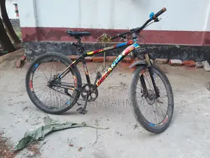 ব্যবহৃত দুরন্ত বাই-সাইকেল