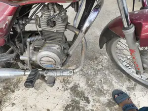 Bajaj CT 100 Like New 2016