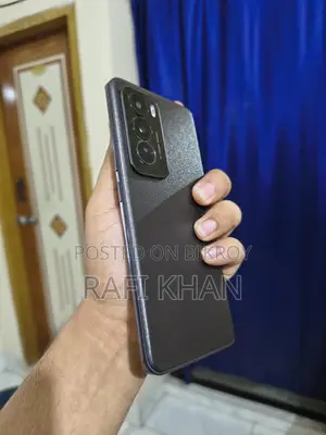 OPPO Reno 12 5G (12/512)Gb (Used)