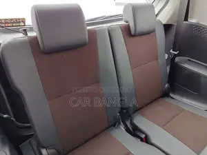 Toyota Sienta G CUERO 2021