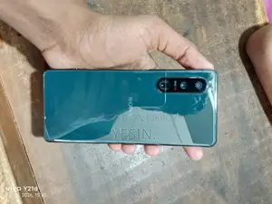Sony Xperia 5 Mark 3 . (Used)