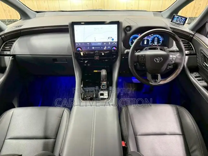 Toyota Alphard Hybrid Z 2023