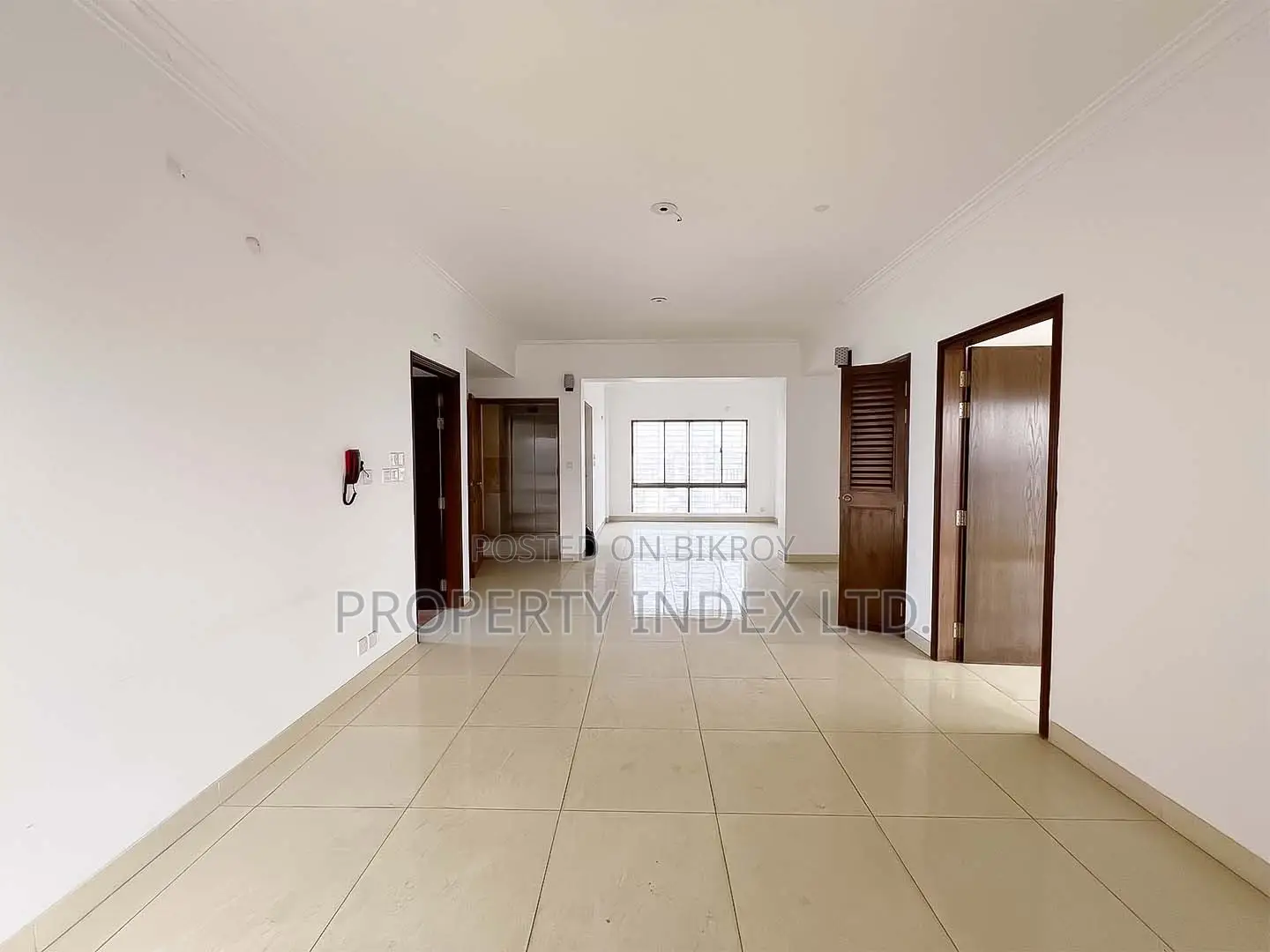 2220 Sqft Luxury 3-Bed South-Facing Apartment for Sale | Sector 4