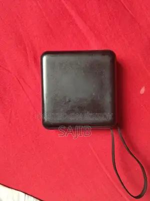 35 Percentage Battery Back Up 5000mAh Good With Cable Type B & C
