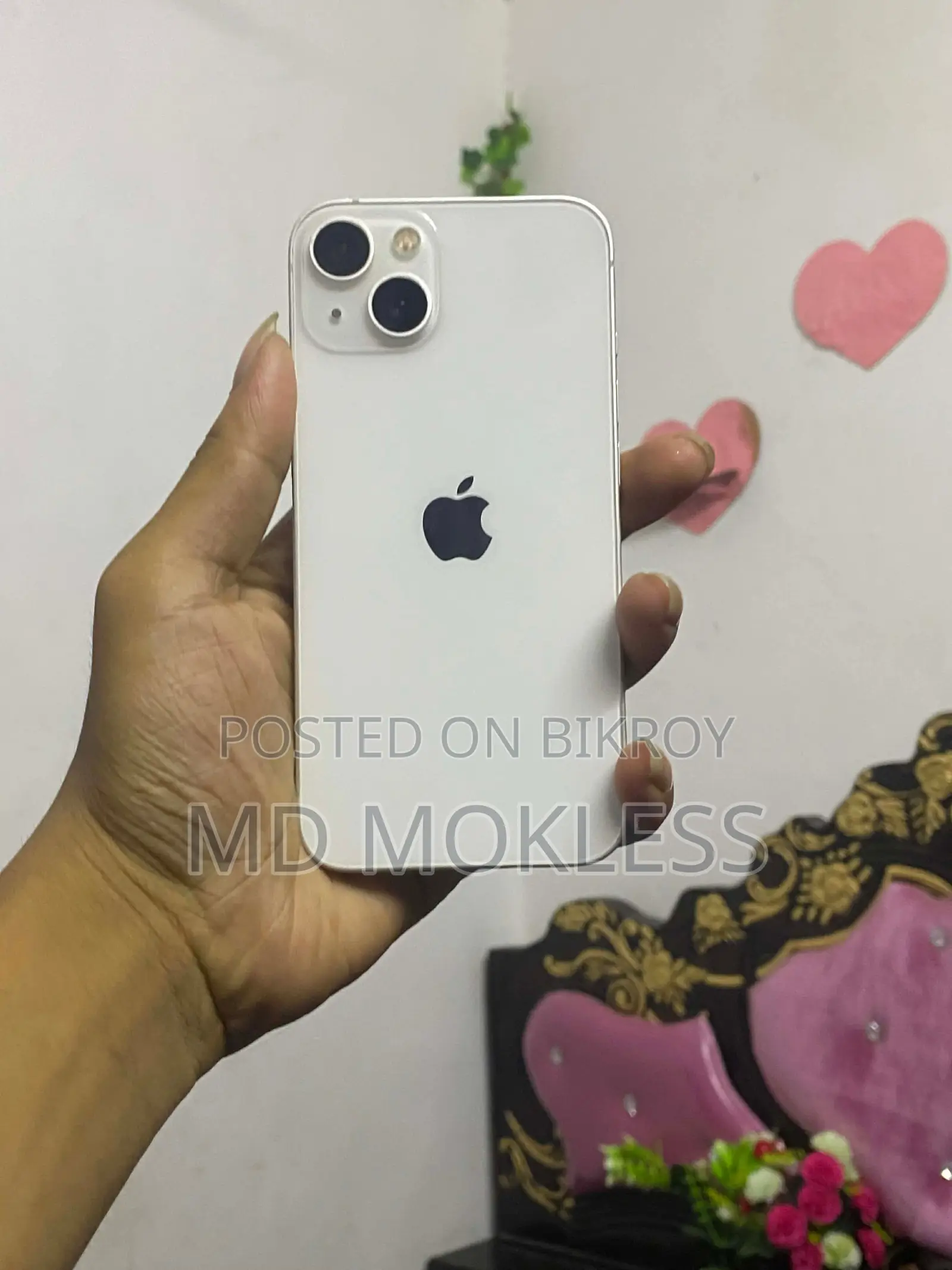 Apple iPhone 13 (Used)