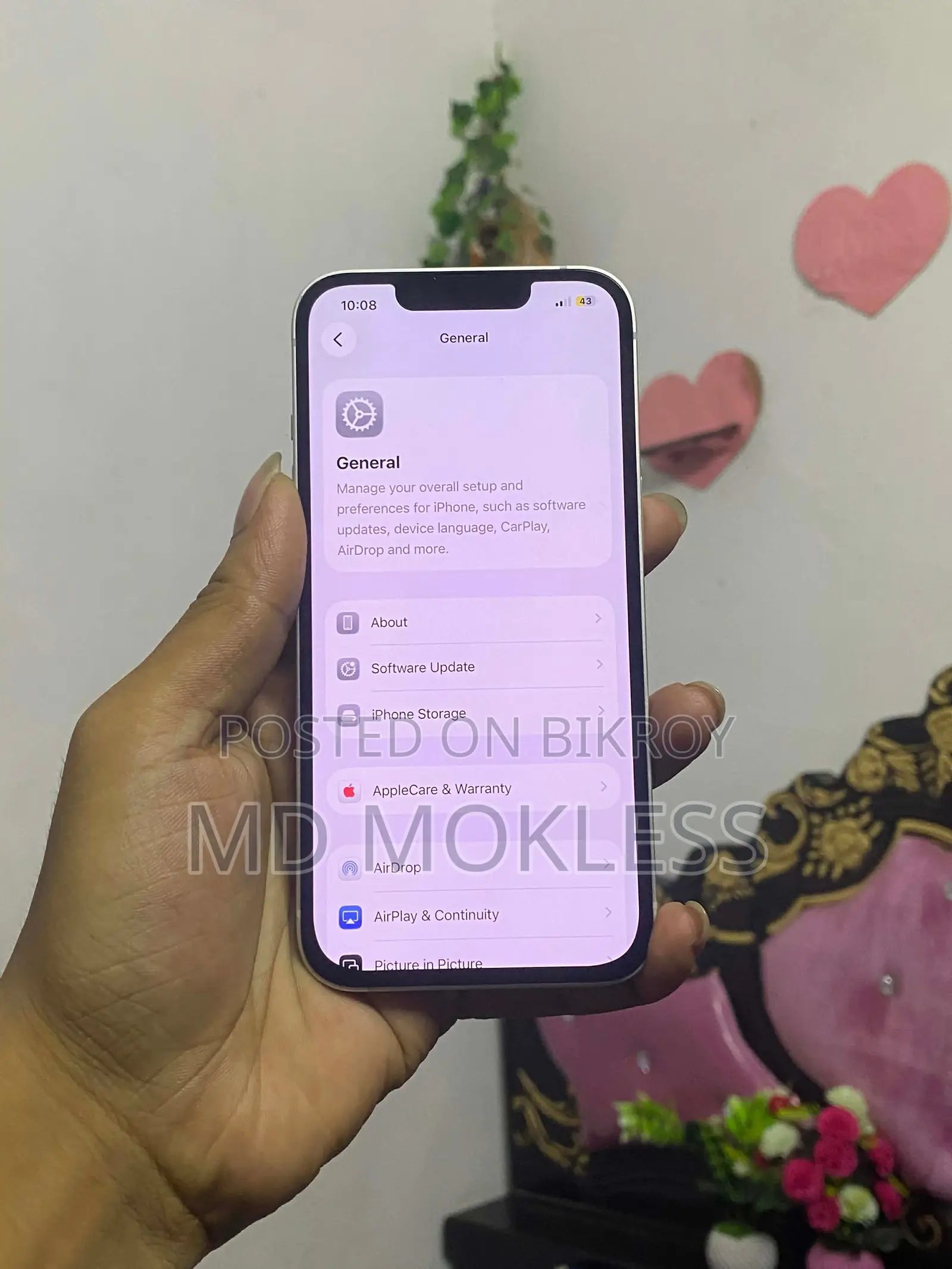 Apple iPhone 13 (Used)