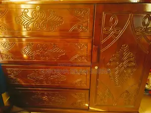 ওয়ারড্রবটি বিক্রয় করা হবে