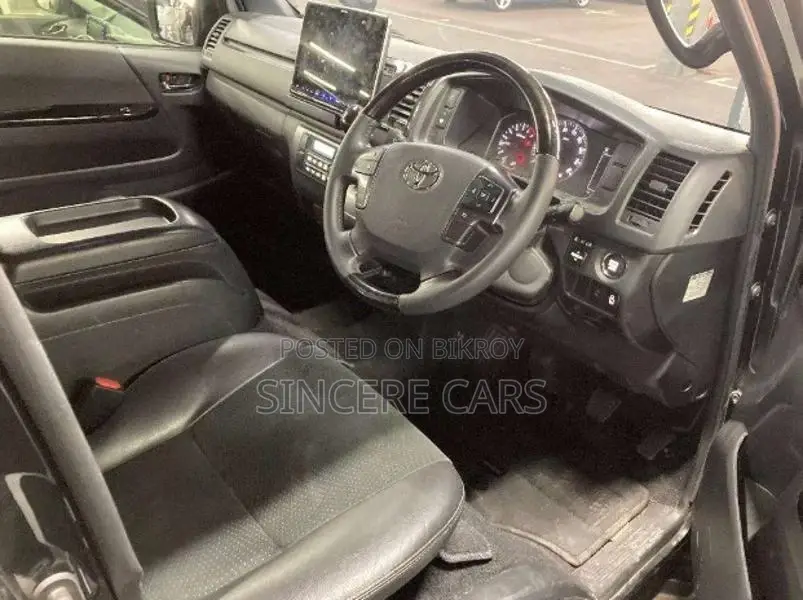 Toyota Hiace SUPER GL DARK PRIME2 2022