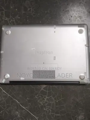 ১৫.৬ ইঞ্চি Core i5 ৮ম জেনারেশন ৩.৯০ গিগাহার্টজ বুস্ট ক্লকড ৮জিবি র‍্যাম ৫১২এসএসডি