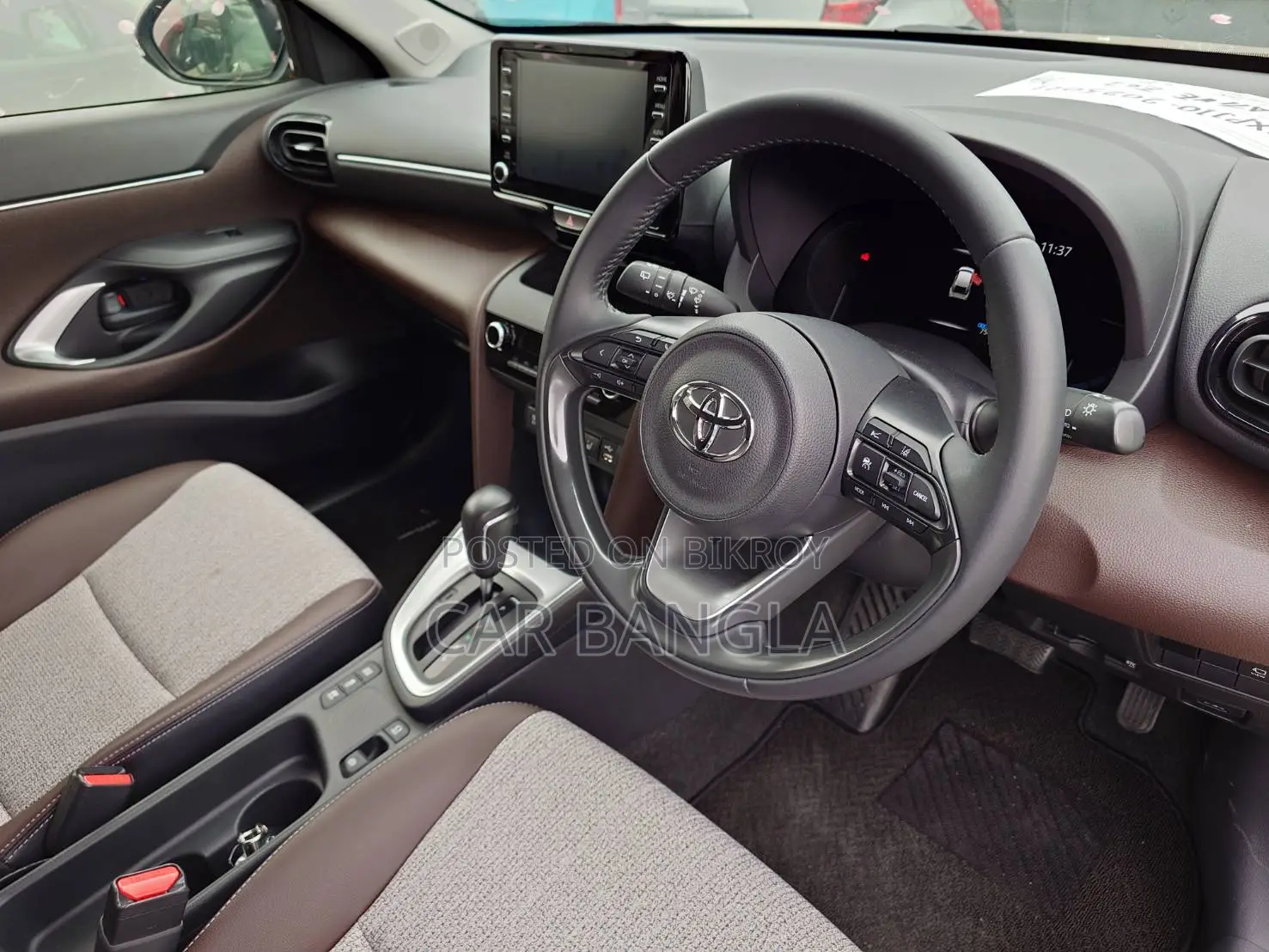 Toyota Yaris Cross 𝐙 𝐋𝐄𝐀𝐓𝐇𝐄𝐑 2021