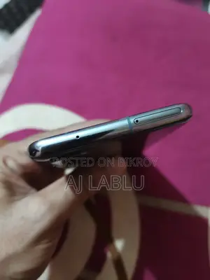 Samsung Galaxy S20 5g new condition (Used)