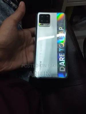 Realme 8 (Used)