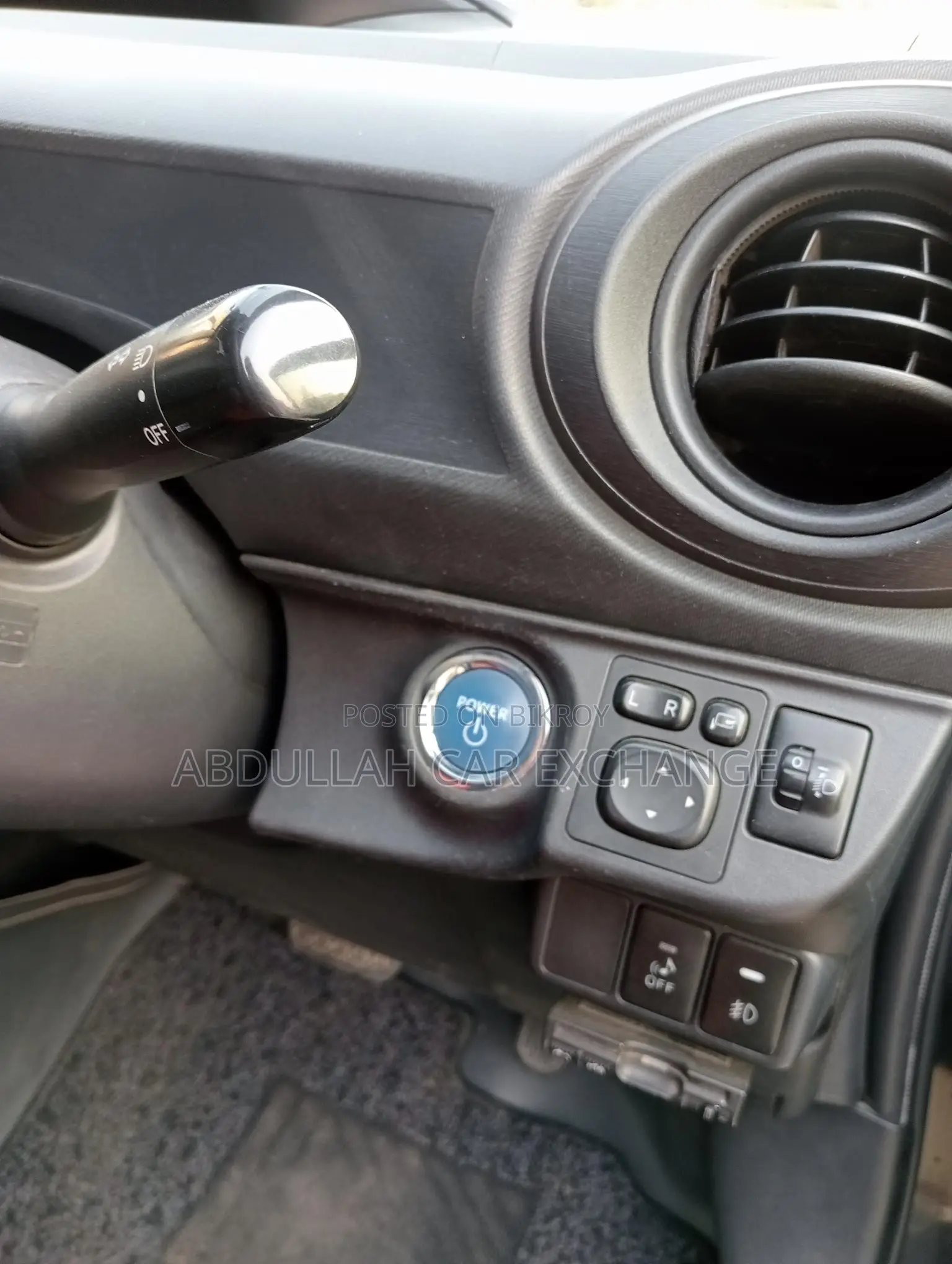 Toyota Aqua G Pkg Push Start 2014