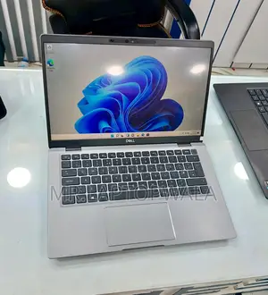 Dell Latitude Core i7 11th Gen_Metal Touch Screen_16GB Ram_256gb ssd💥