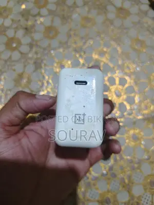 OnePlus Charger