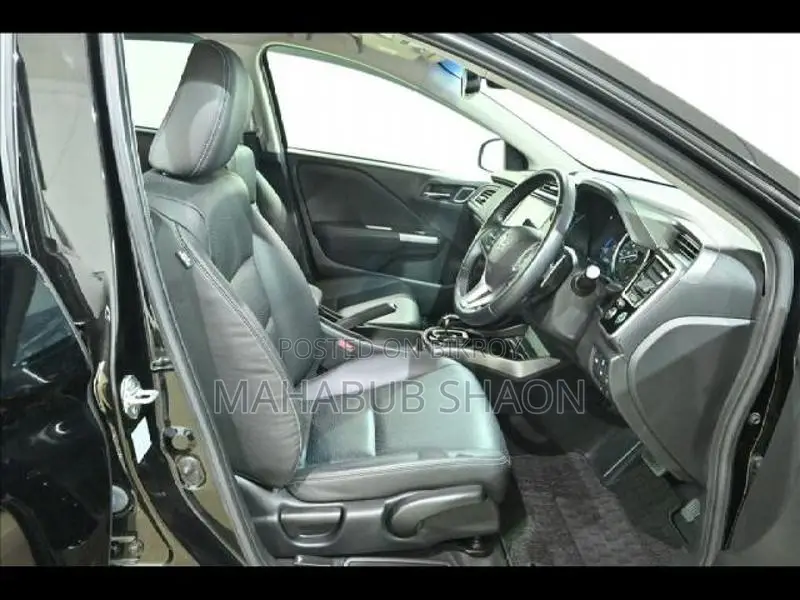 Honda Grace EX 2018