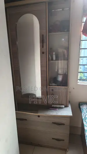 Used Dressing Table For Sell