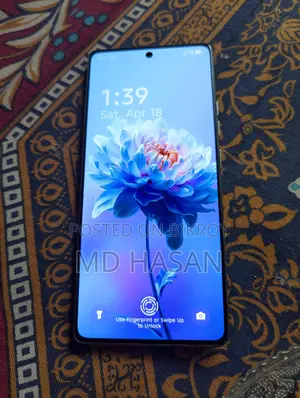 Tecno Camon 40 Pro 8+256GB 50+32 Ai (Used)