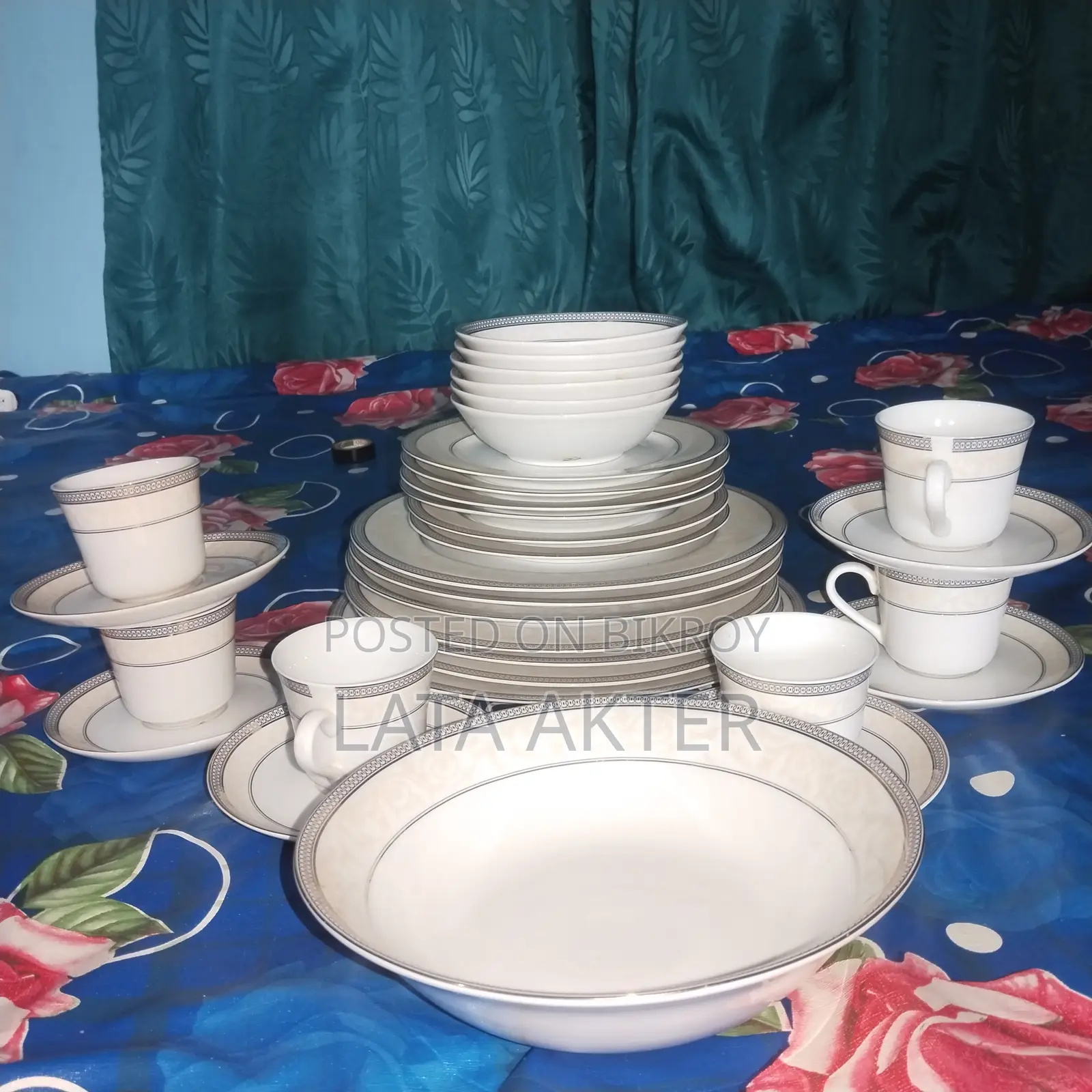 Dinner Set for Sale