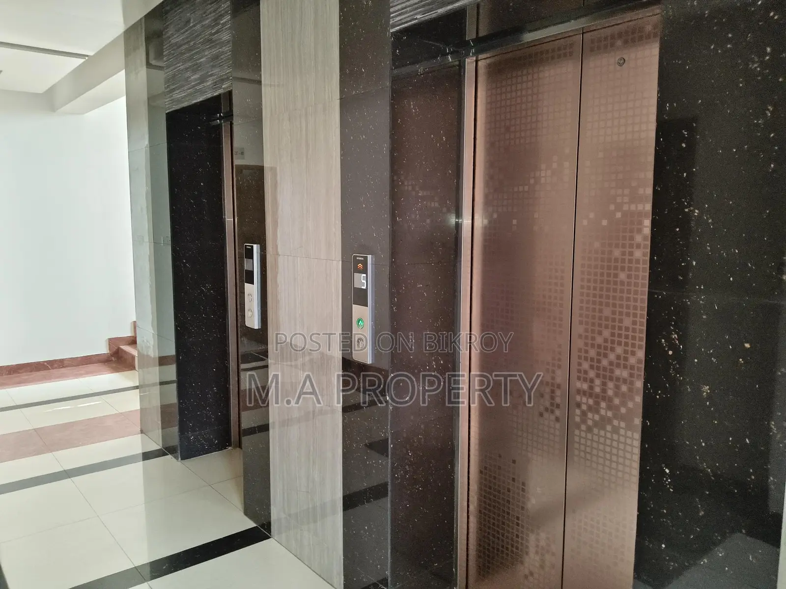 Fully Furnished 4Bedroom Apartment Rent in Gulshan-2