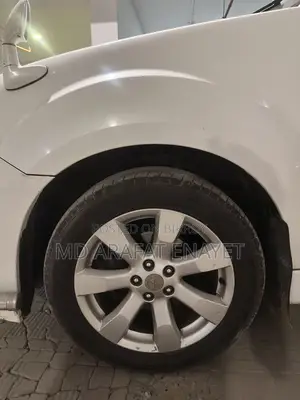 Mitsubishi Outlandar Special SUV 2011