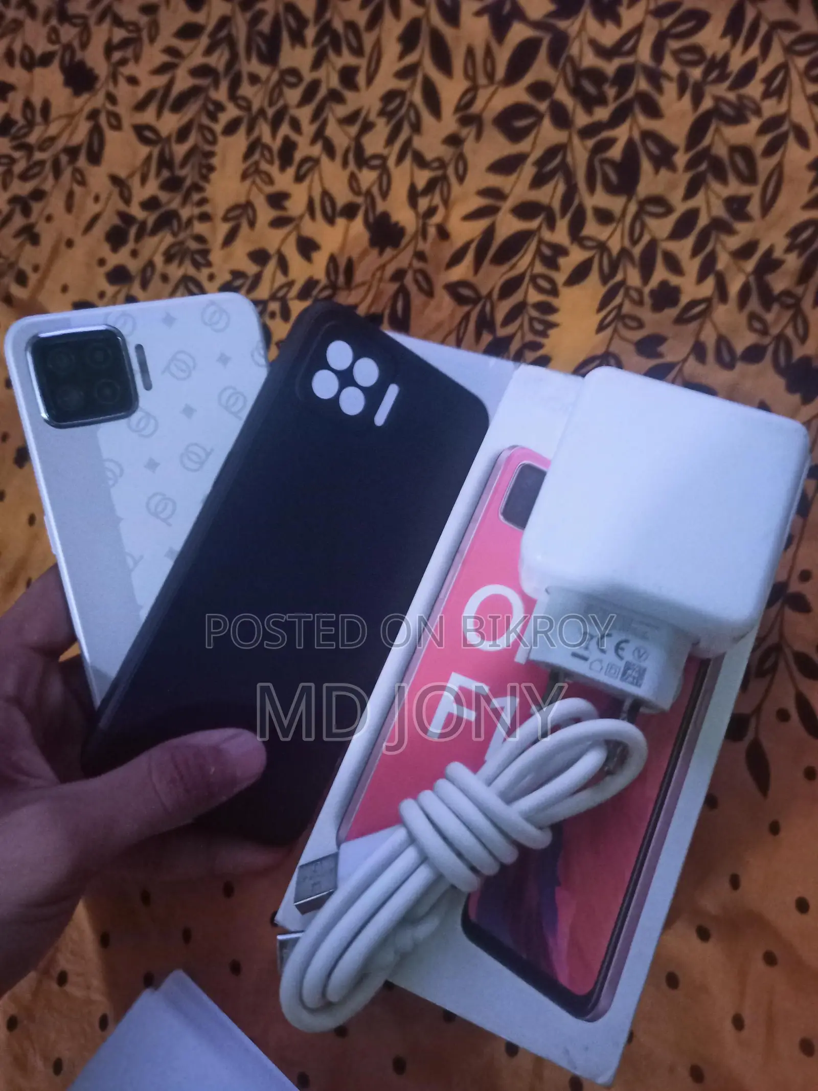 OPPO F17 . (Used)