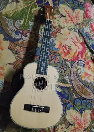 Ukulele 26 Inch Yamaha