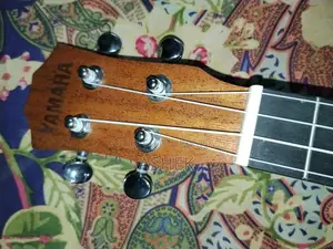 Ukulele 26 Inch Yamaha