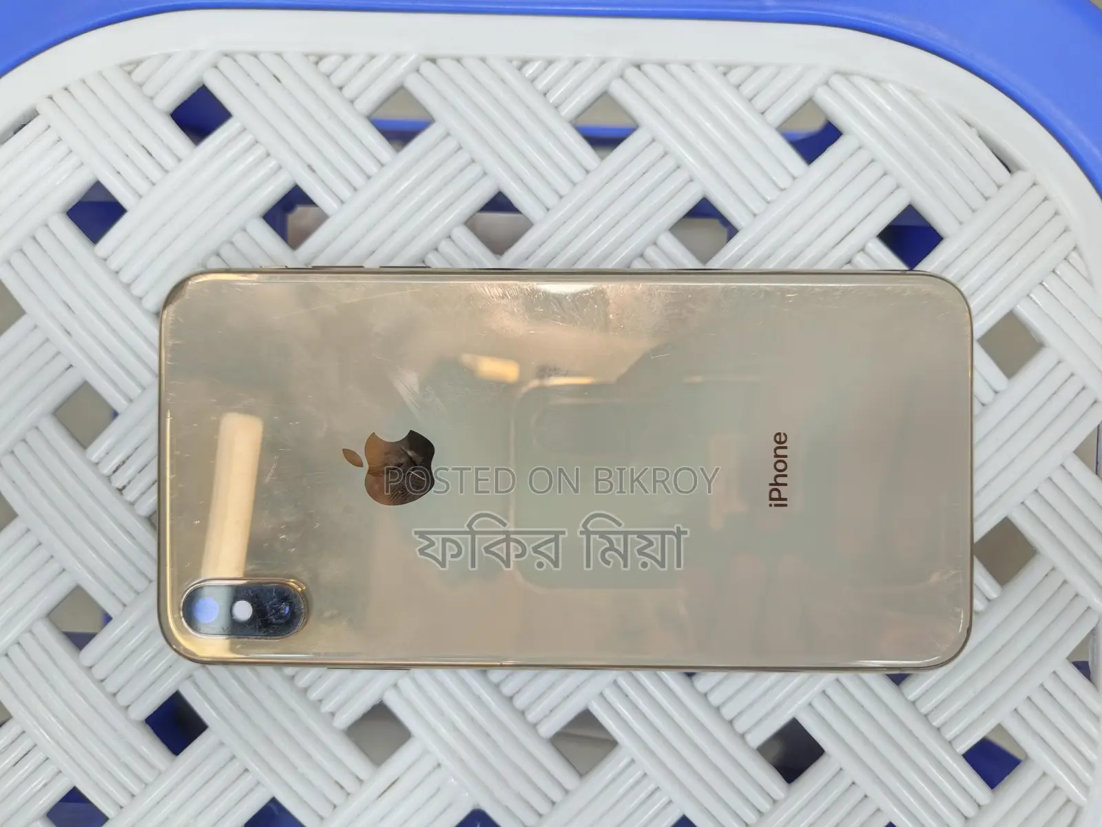Apple iPhone XS Max . (Used)