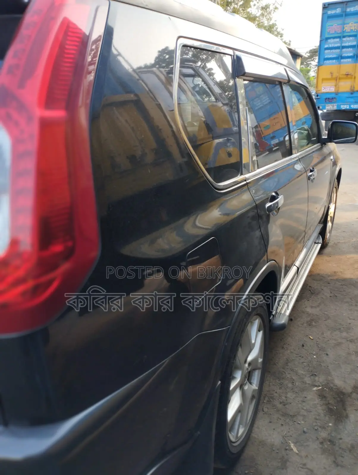 Nissan X-Trail Black 2012