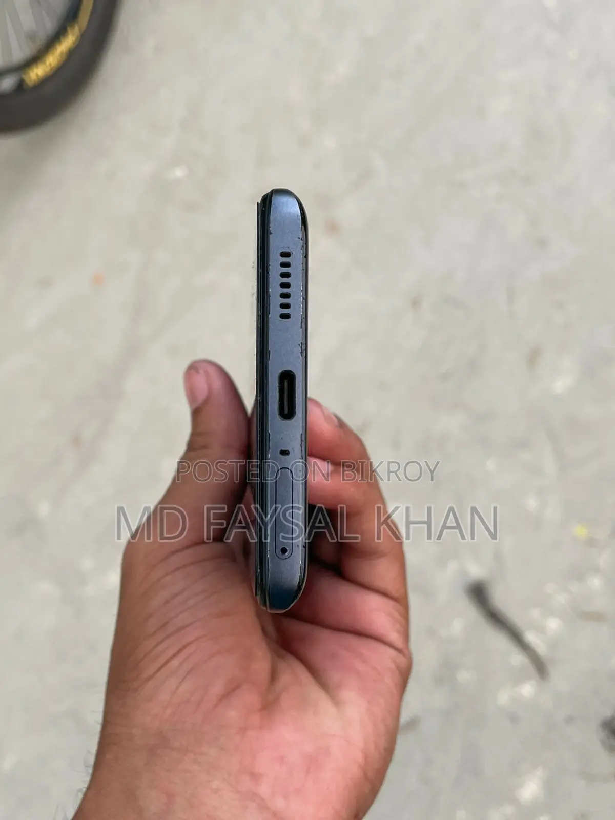 iQOO Neo 6 . (Used)