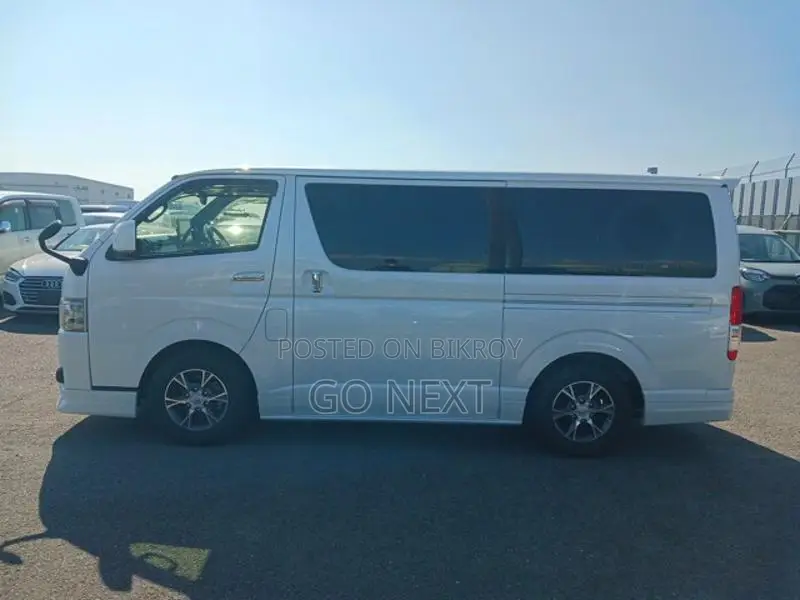 Toyota Hiace SGL Dark Prime II 2021