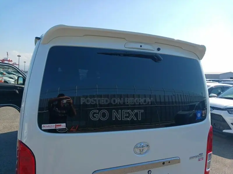Toyota Hiace SGL Dark Prime II 2021