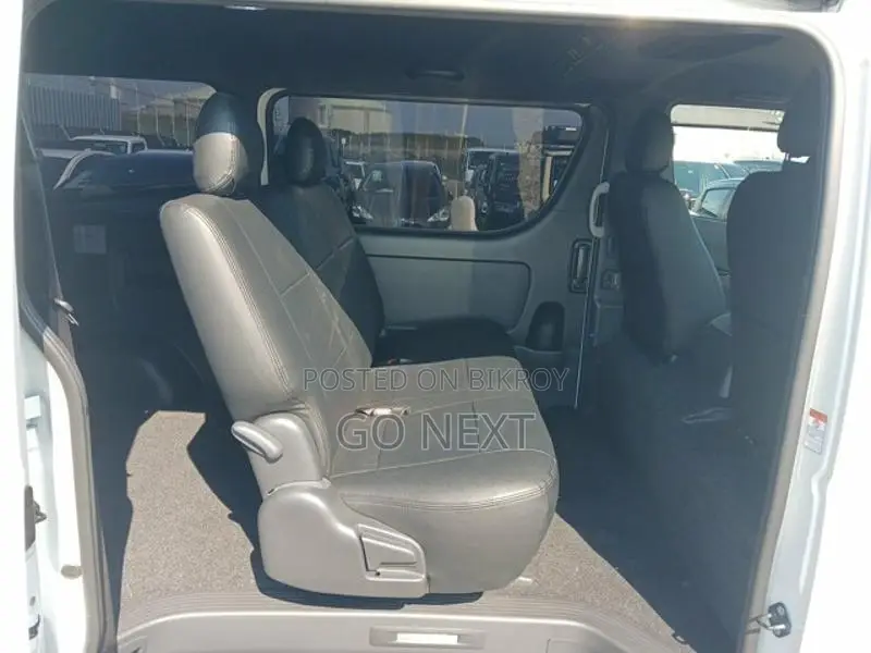 Toyota Hiace SGL Dark Prime II 2021