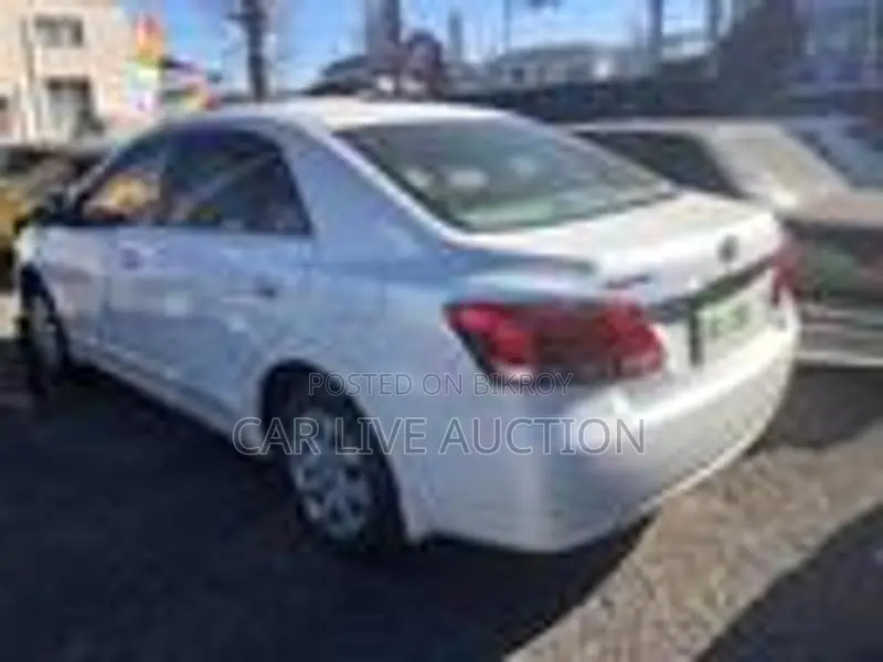 Toyota Premio F EX 2021