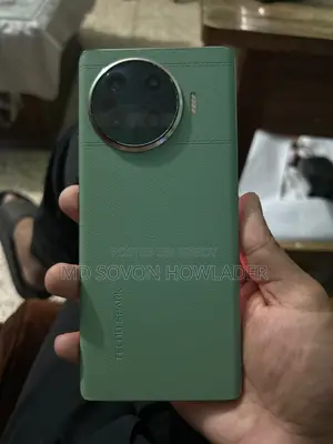 Tecno Spark 20 Pro+ Ram 8 gb rom 256 (Used)