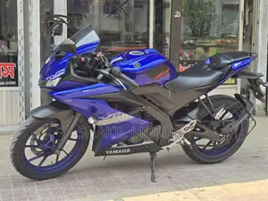 Yamaha R15 ইমারজেন্সি বিক্রি 2022