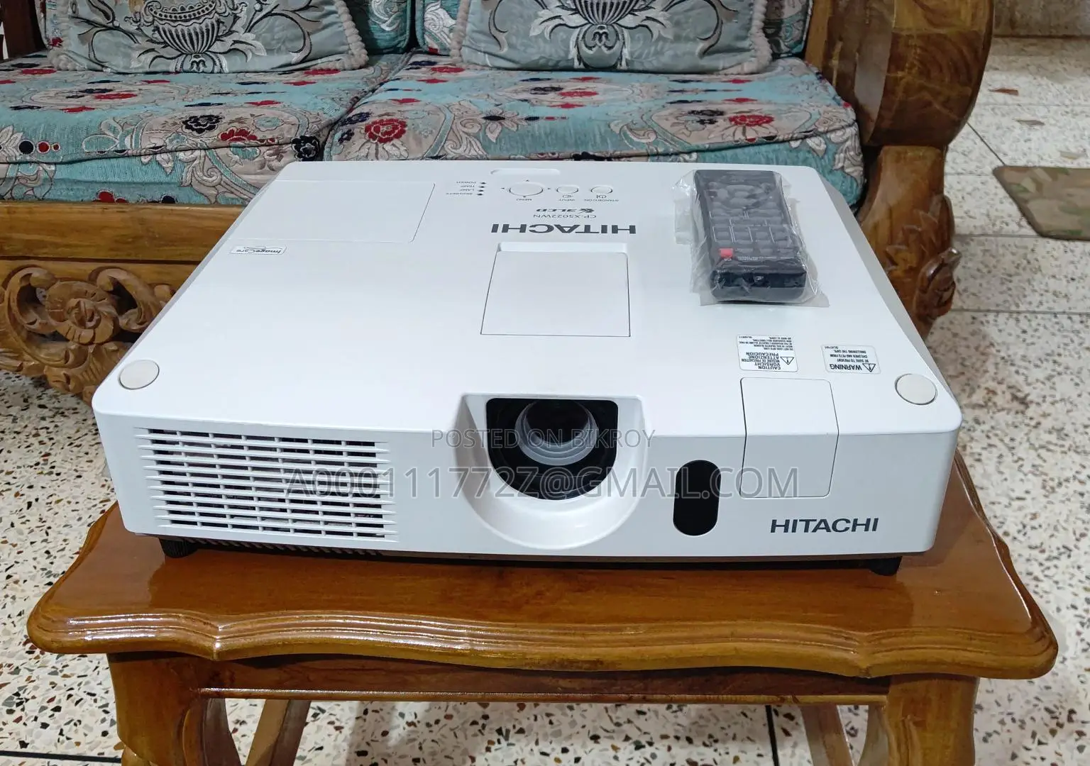 HITACHI CP-X5022WN 5000 ANSI LUMENS PROJECTOR Made in Japan