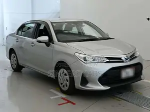 Toyota Axio EX PACKAGE HYBRID 2021