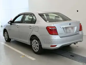 Toyota Axio EX PACKAGE HYBRID 2021