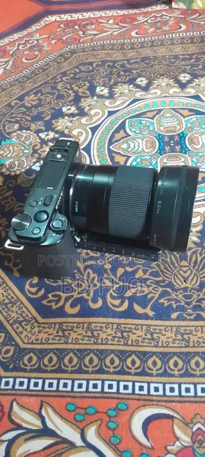 Sony Zve10 কোন সমস্যা নেই টাকার প্রয়োজন বিক্রি হবে