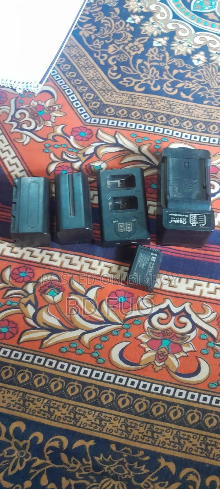 Sony Zve10 in perfect condition, selling due to urgent need for money
