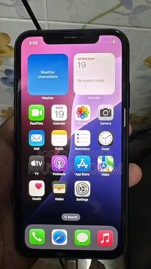 Apple iPhone XR (Used)