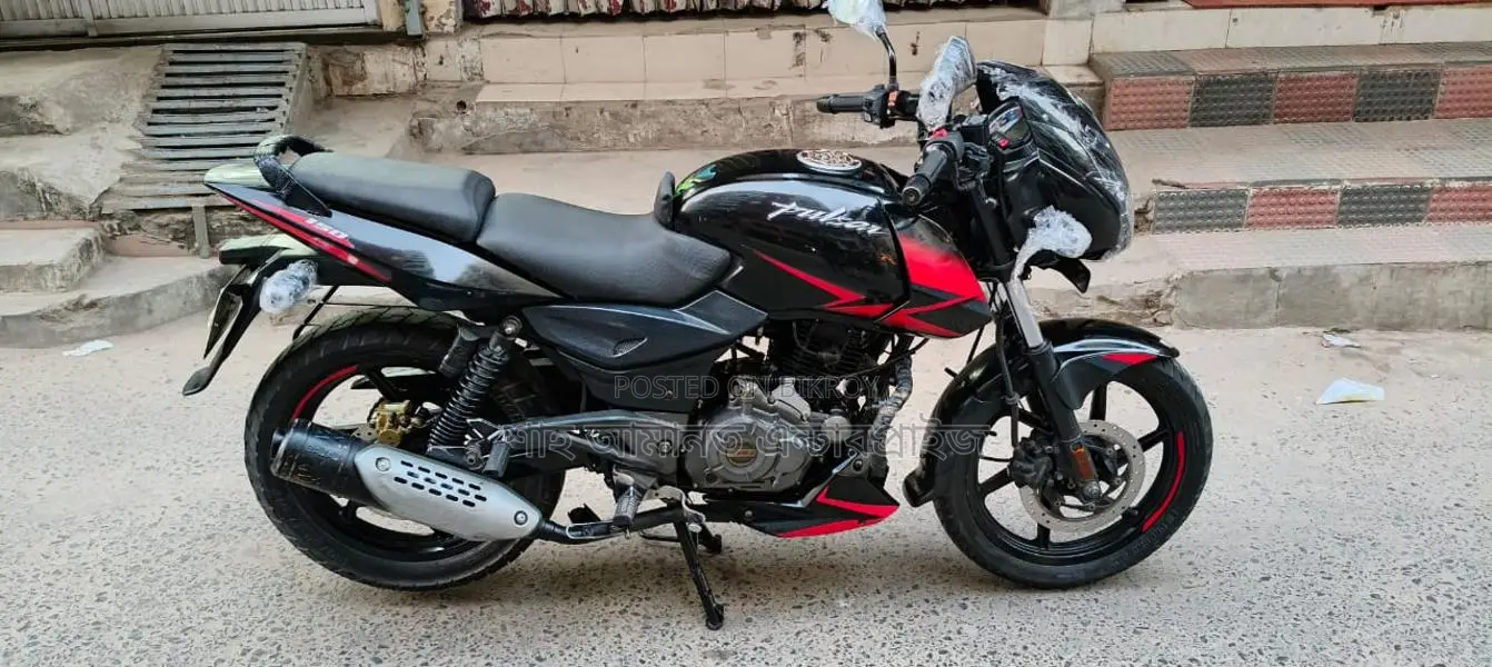 Bajaj Pulsar 150 Double Disk 2022
